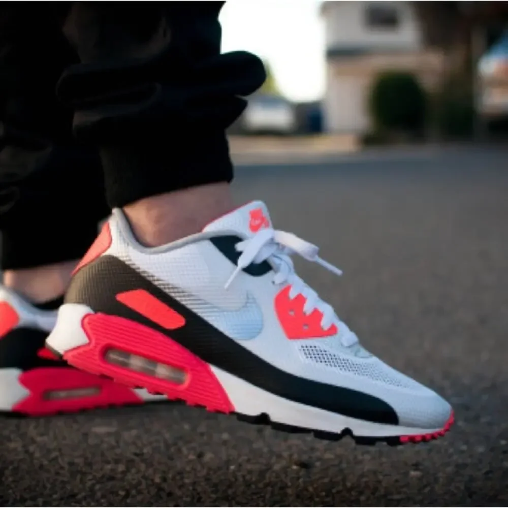 Nike Air Max 90 Hyperfuse ‘Infrared’ 7.5